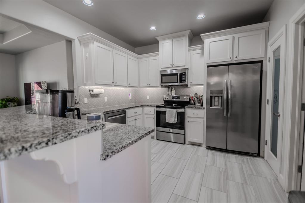 26890 Bridlewood Drive Property Photo 1