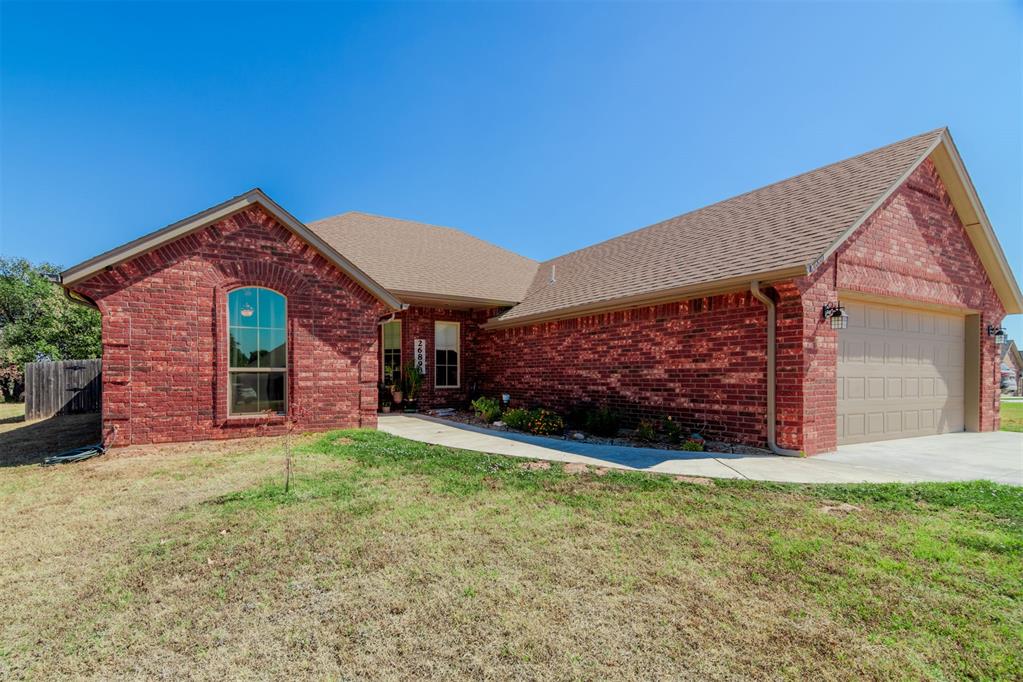 26890 Bridlewood Drive Property Photo 4