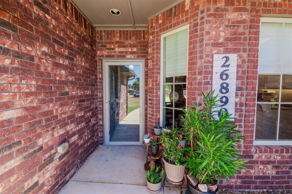 26890 Bridlewood Drive Property Photo 5