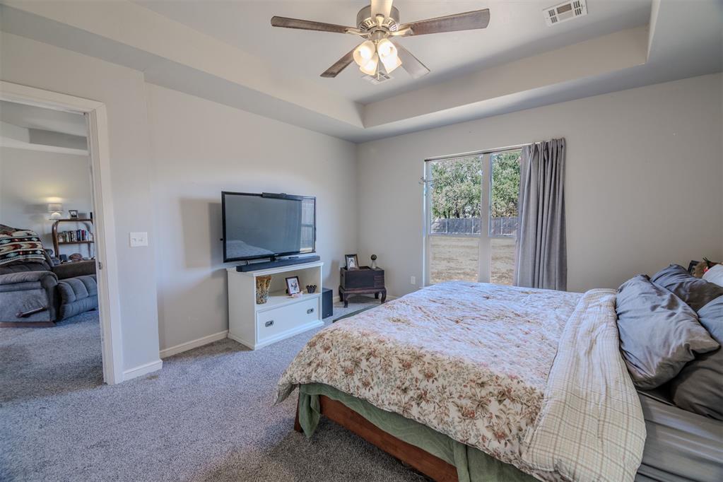 26890 Bridlewood Drive Property Photo 8