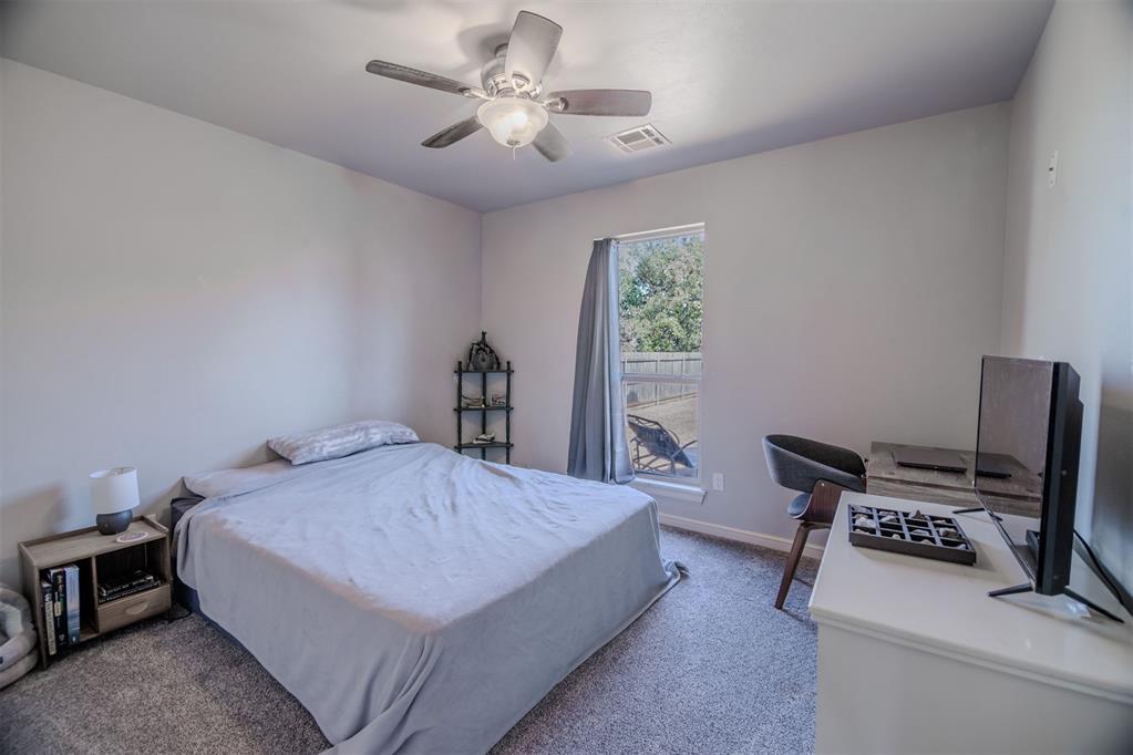 26890 Bridlewood Drive Property Photo 12