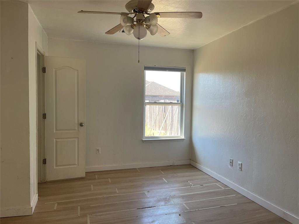 8033 Erryn Lane Property Photo 13