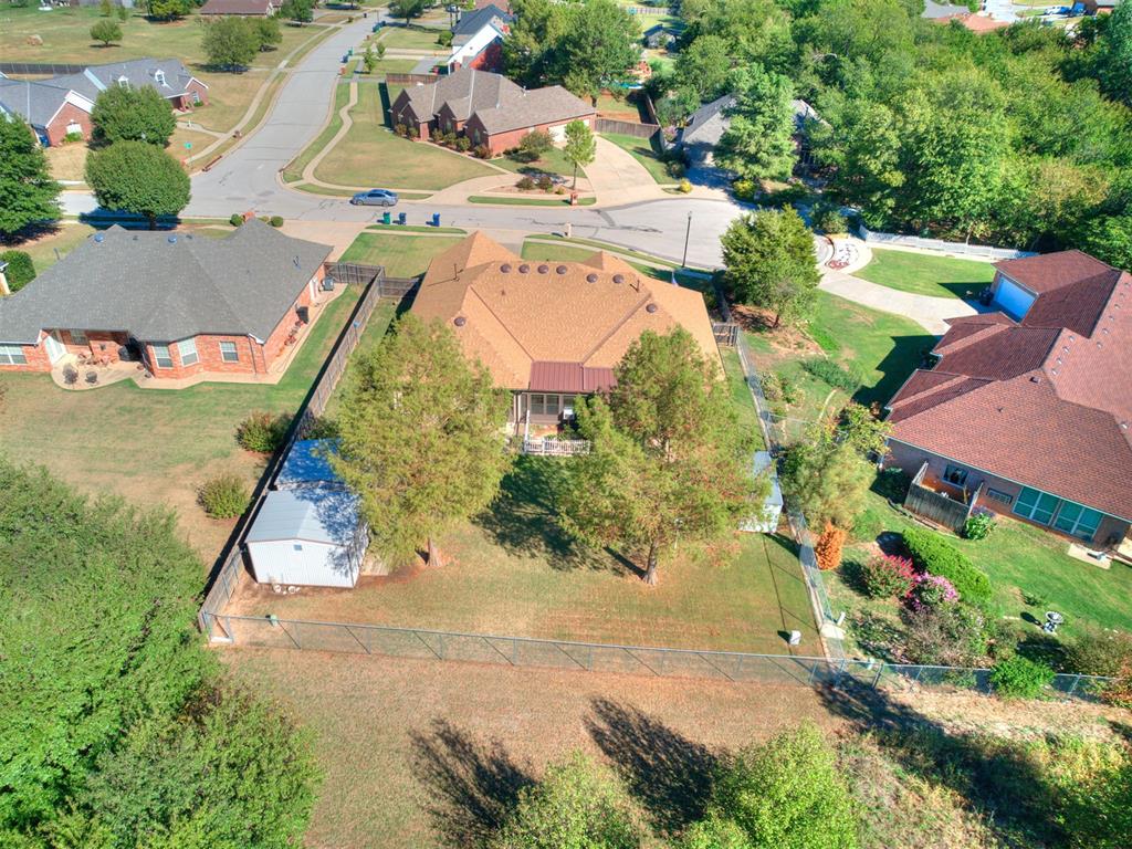 12608 Chisholm Spur Property Photo 10