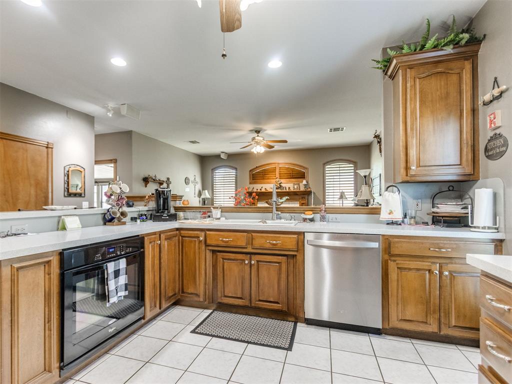 12608 Chisholm Spur Property Photo 36