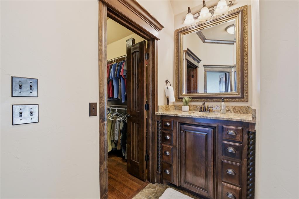 2900 Fontaine Place Property Photo 31