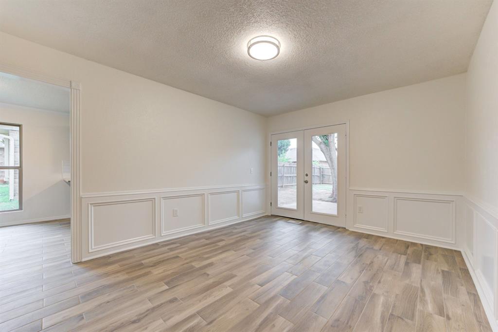 2712 Clover Glen Drive Property Photo 13