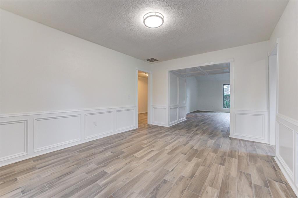 2712 Clover Glen Drive Property Photo 14
