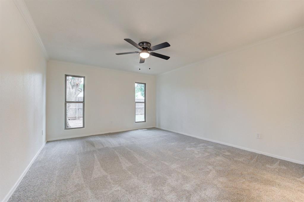 2712 Clover Glen Drive Property Photo 23