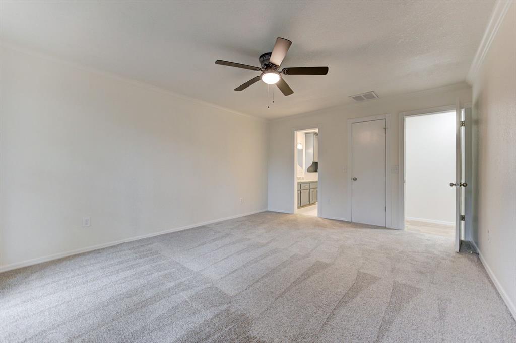 2712 Clover Glen Drive Property Photo 26