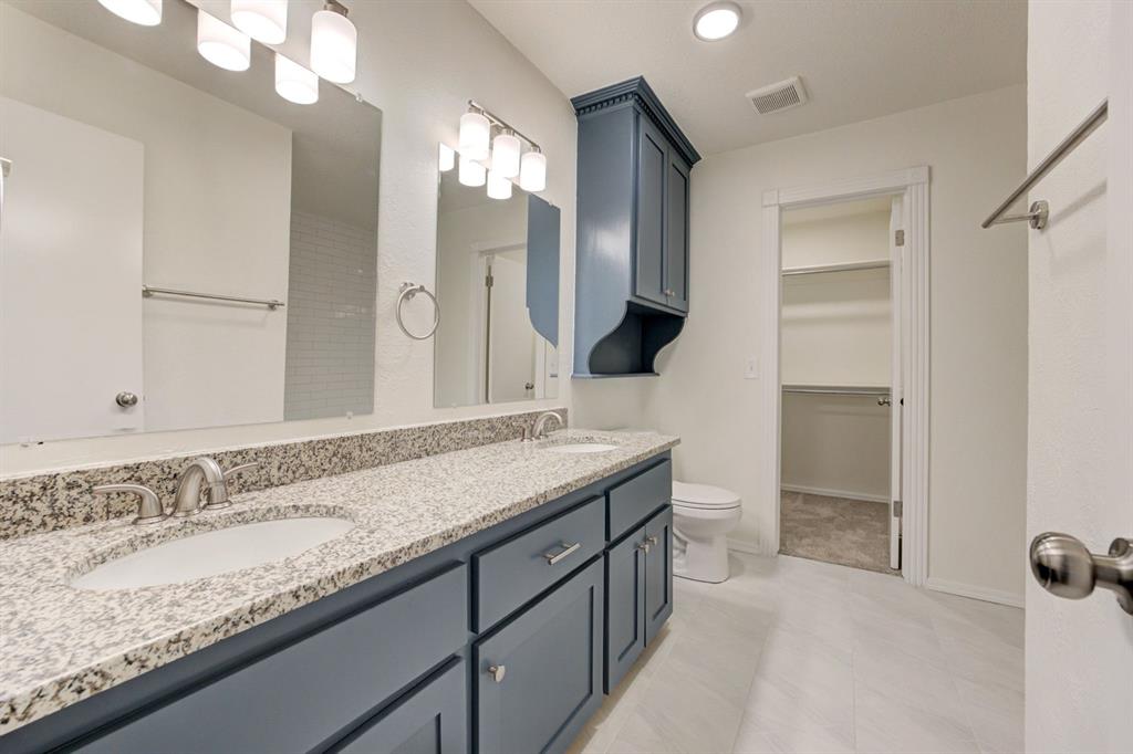 2712 Clover Glen Drive Property Photo 28