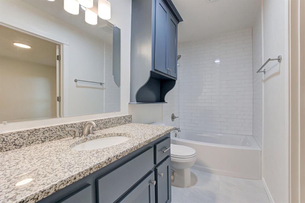 2712 Clover Glen Drive Property Photo 35