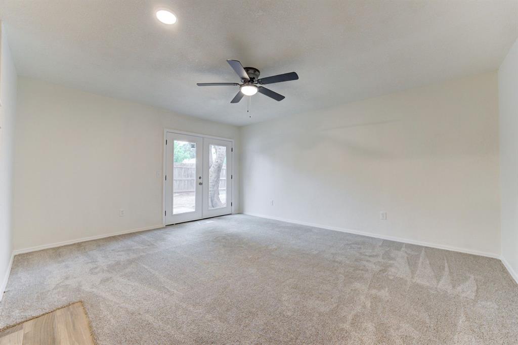 2712 Clover Glen Drive Property Photo 38