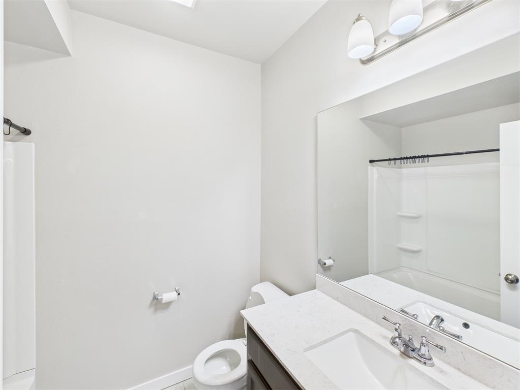 11601 Split Oak Circle Property Photo 7