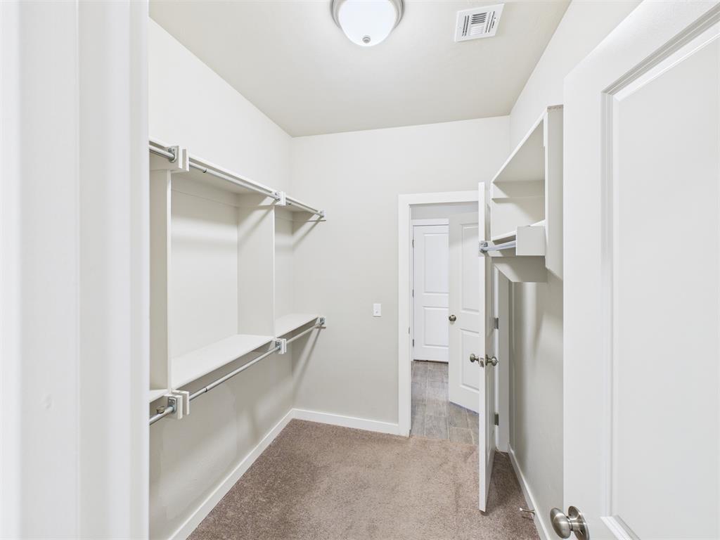 11601 Split Oak Circle Property Photo 21