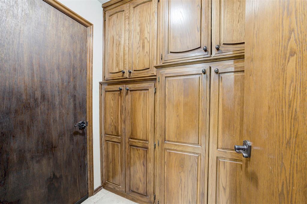 12208 Cantle Road Property Photo 21