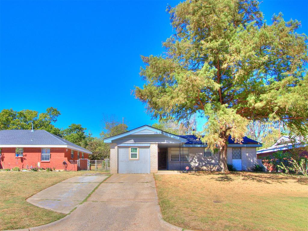 1305 Juniper Circle Property Photo 1