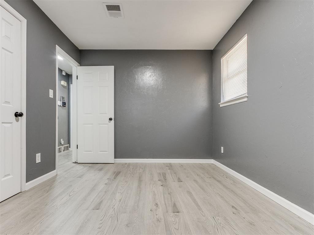 1305 Juniper Circle Property Photo 15