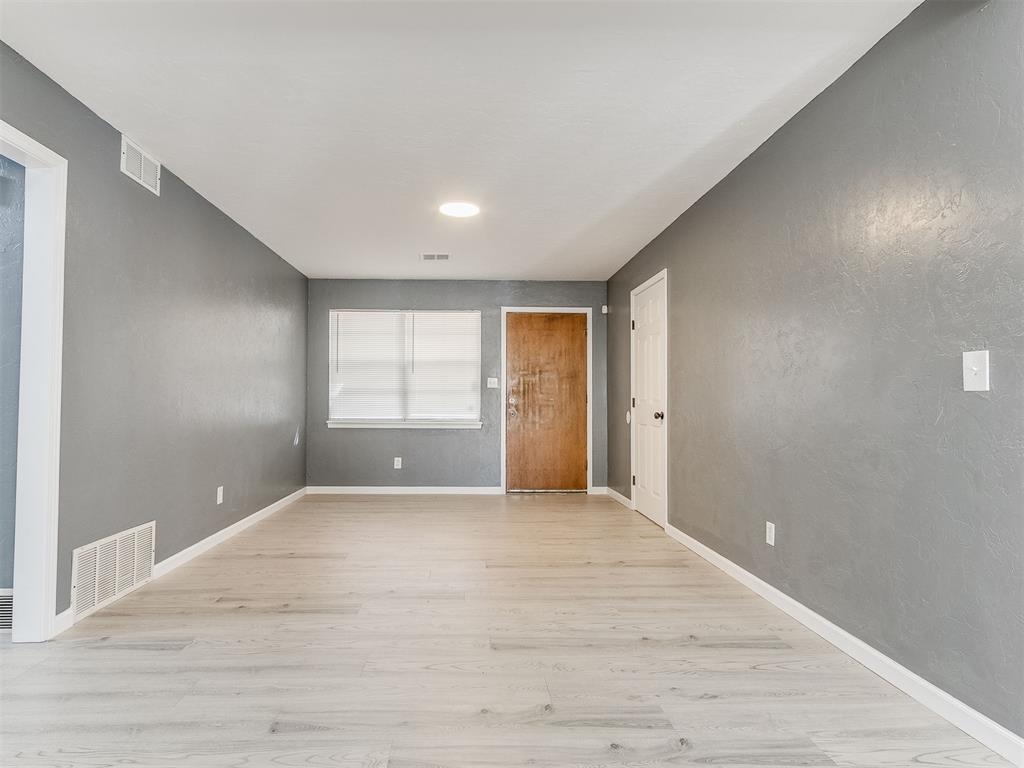 1305 Juniper Circle Property Photo 24
