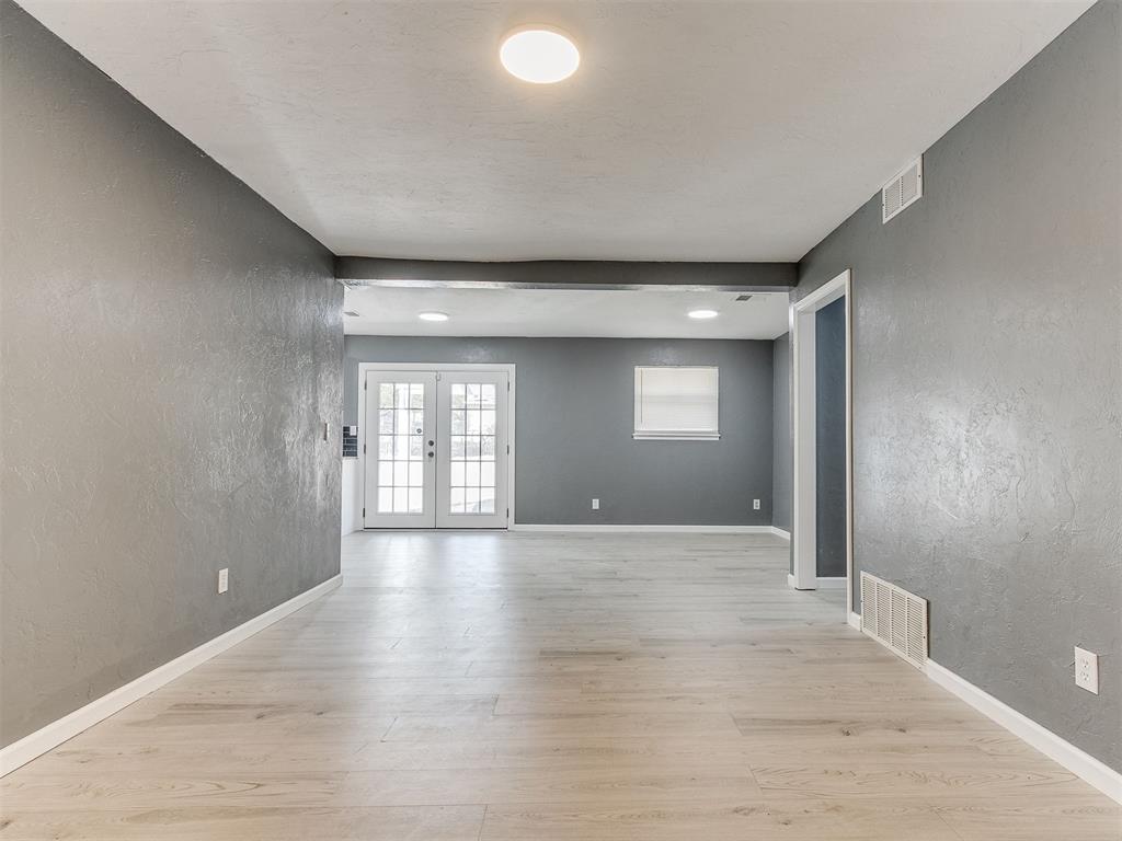 1305 Juniper Circle Property Photo 27