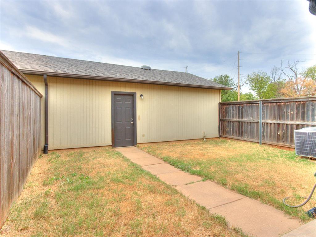 13819 W Crossing Way Property Photo 29