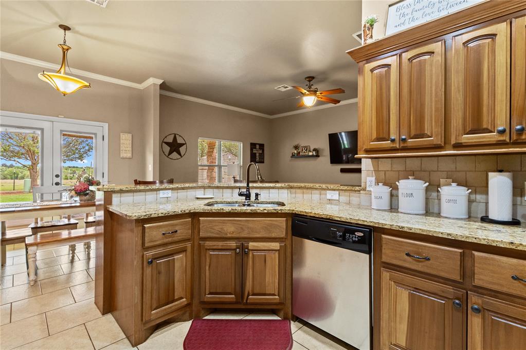 2306 Woodland Way Property Photo 13
