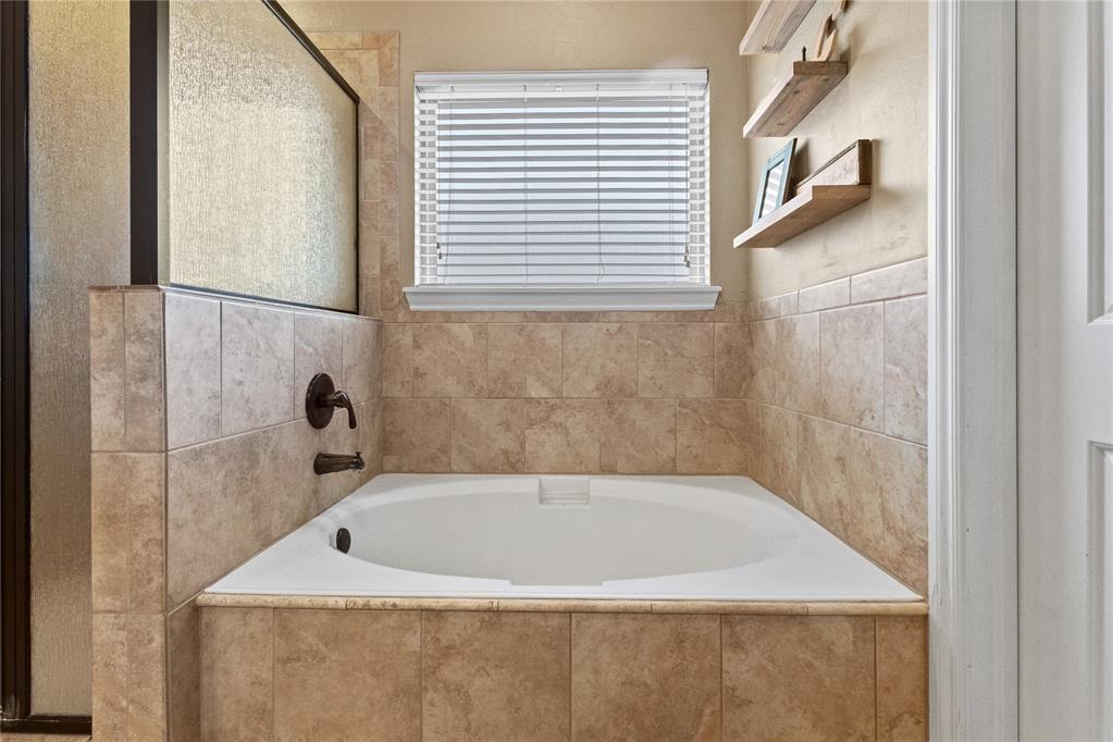 2306 Woodland Way Property Photo 25