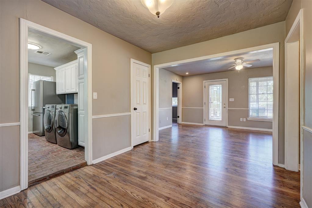 1824 Andover Court Property Photo 8