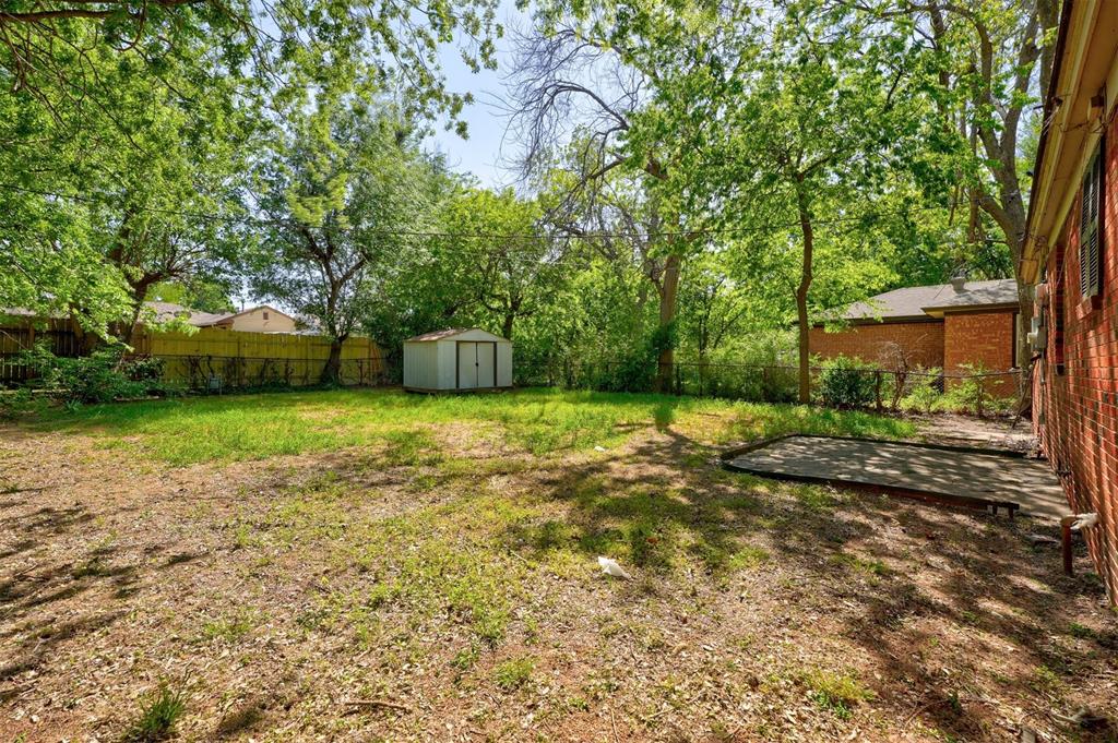 1824 Andover Court Property Photo 19