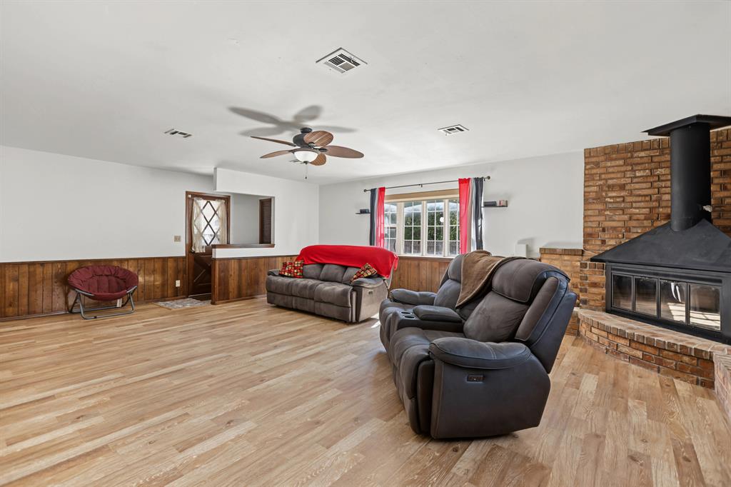 2524 Sw 66th Street Property Photo 8