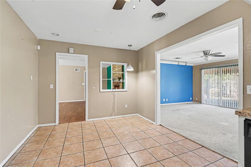 5001 N Vermont Avenue Property Photo 10
