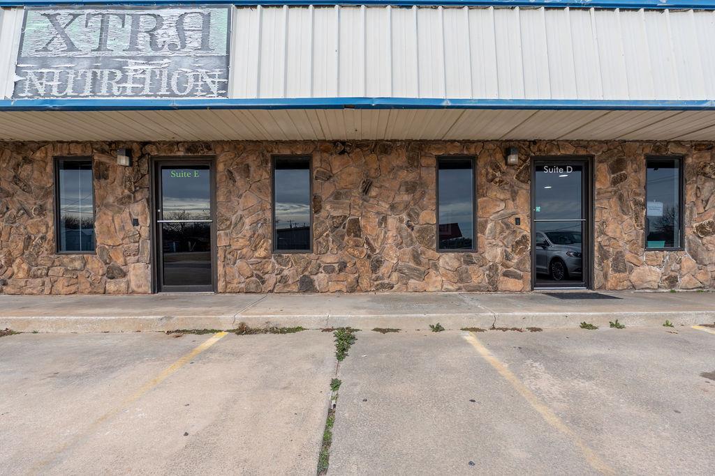 1202 N Harrison Avenue Property Photo 30
