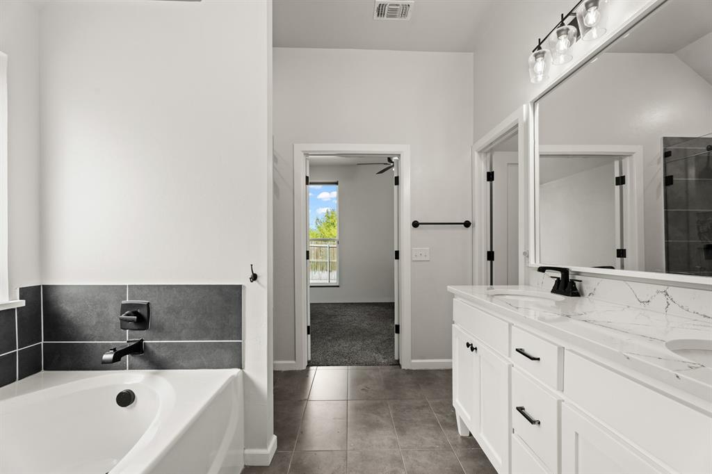 2241 Nw 187th Terrace Property Photo 31