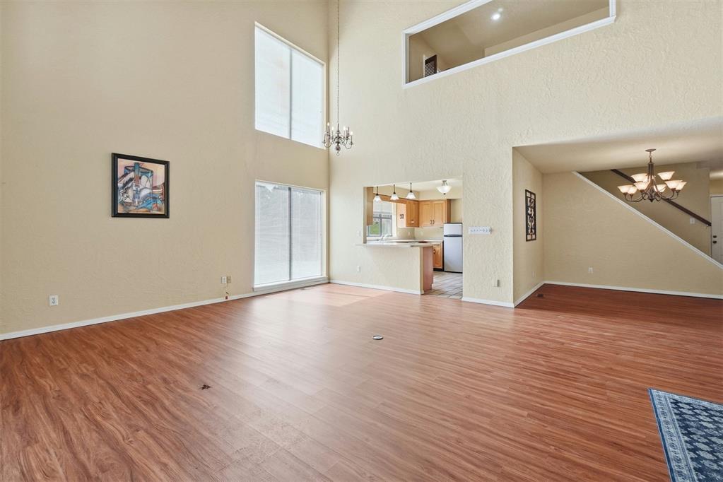 1011 Mockingbird Lane Property Photo 5