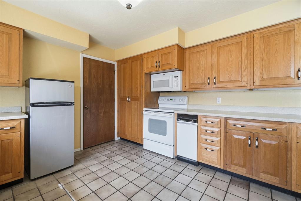 1011 Mockingbird Lane Property Photo 15