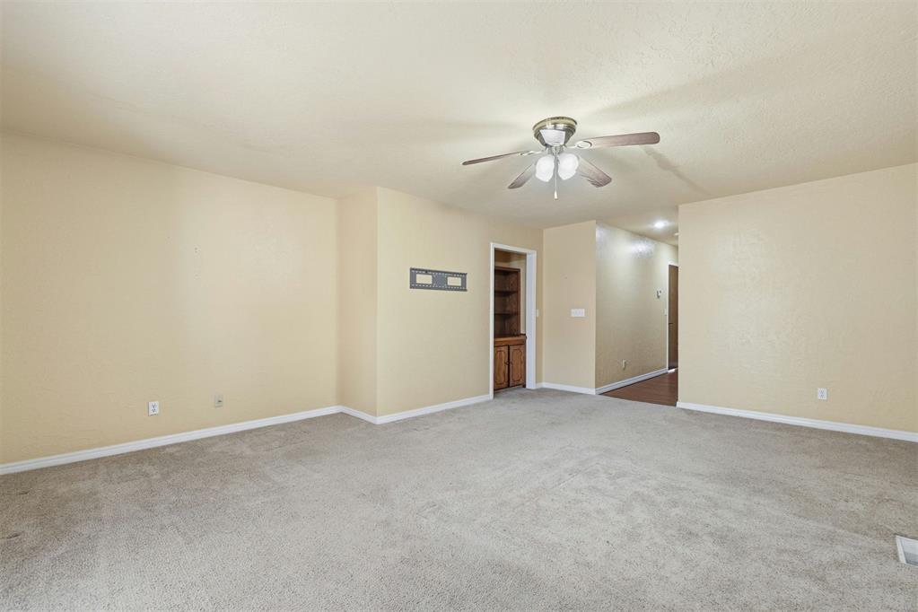 1011 Mockingbird Lane Property Photo 18