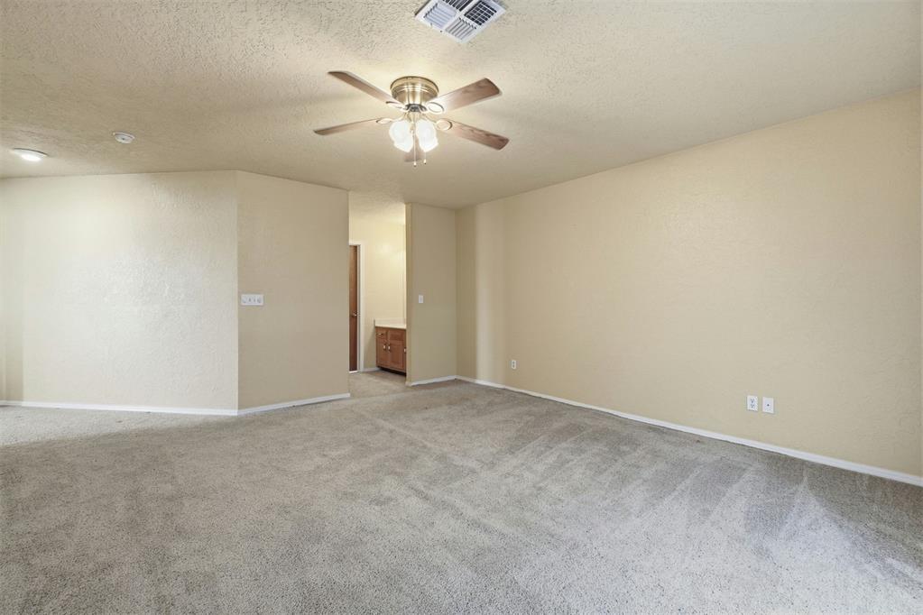1011 Mockingbird Lane Property Photo 26