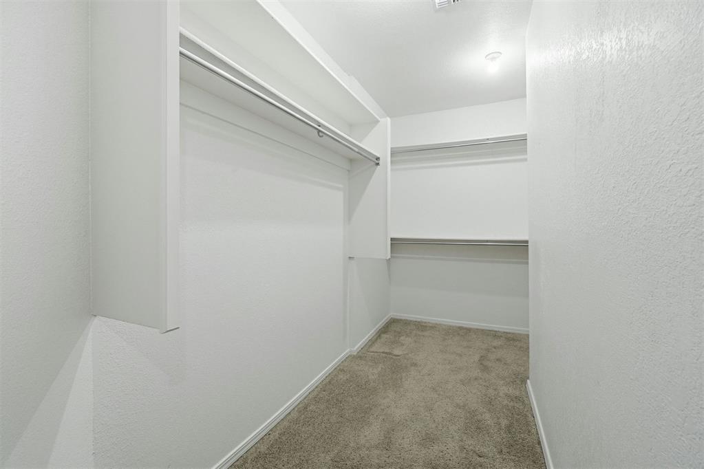 1011 Mockingbird Lane Property Photo 32