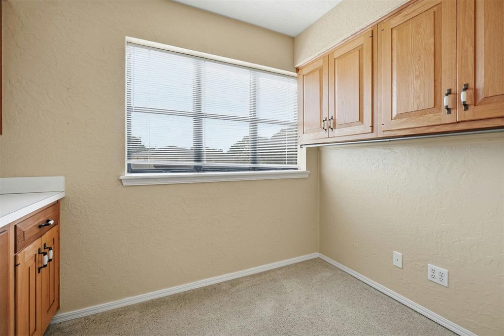 1011 Mockingbird Lane Property Photo 38