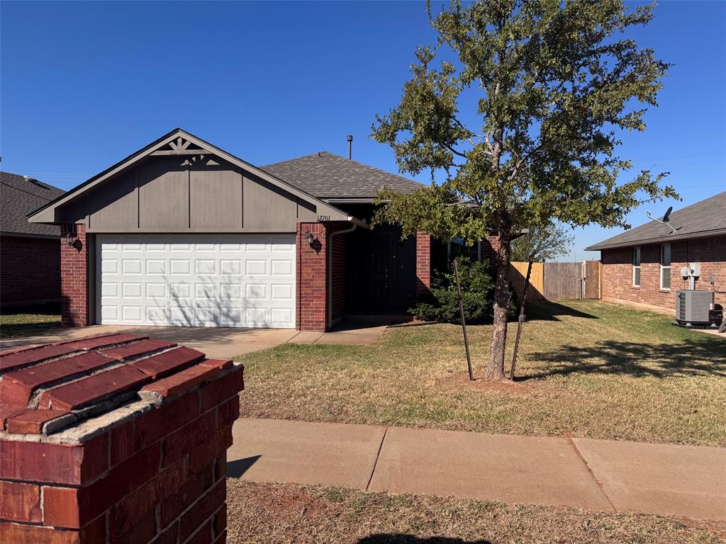 12701 Edison Drive Property Photo 2