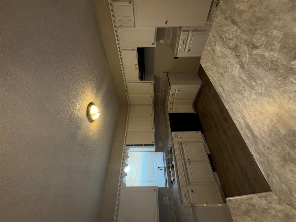 1252937 Property Photo 6