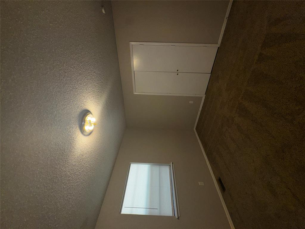 1252937 Property Photo 16