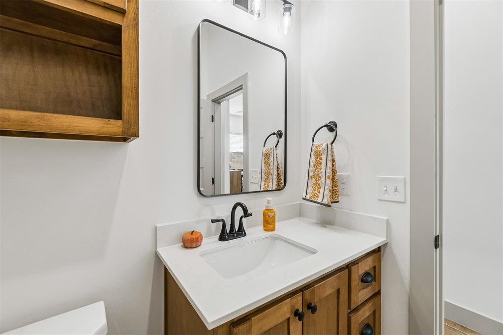 11912 Nw 120th Street Property Photo 40
