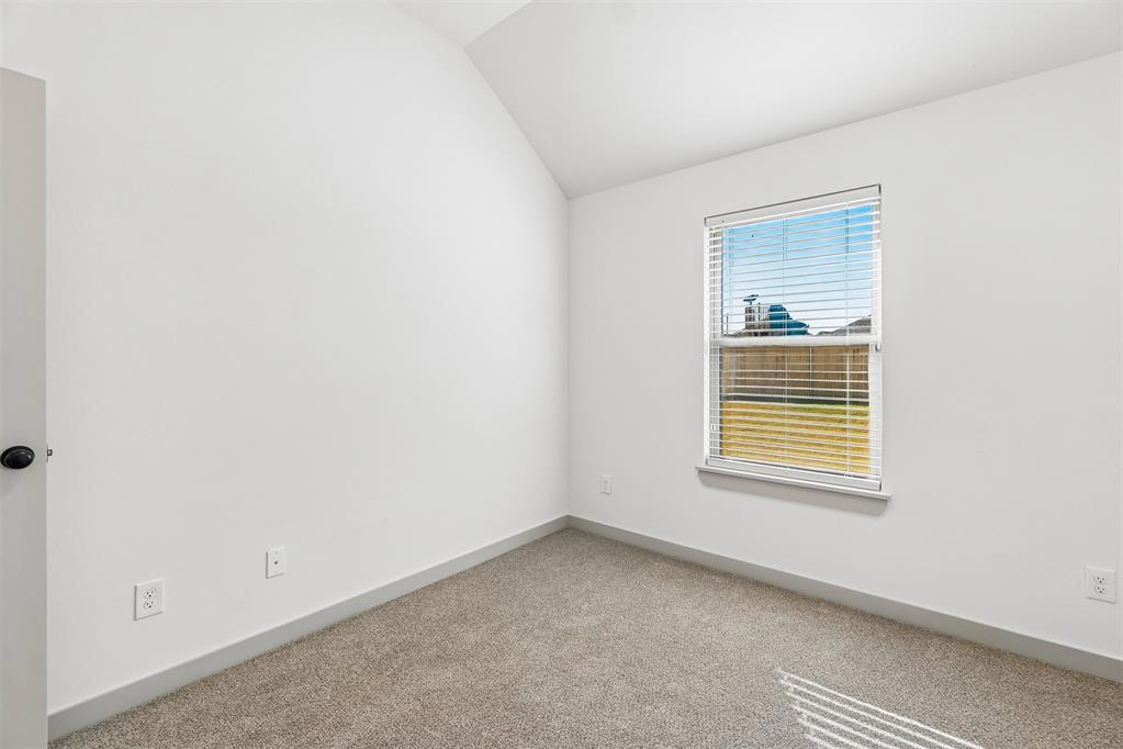 11912 Nw 120th Street Property Photo 42