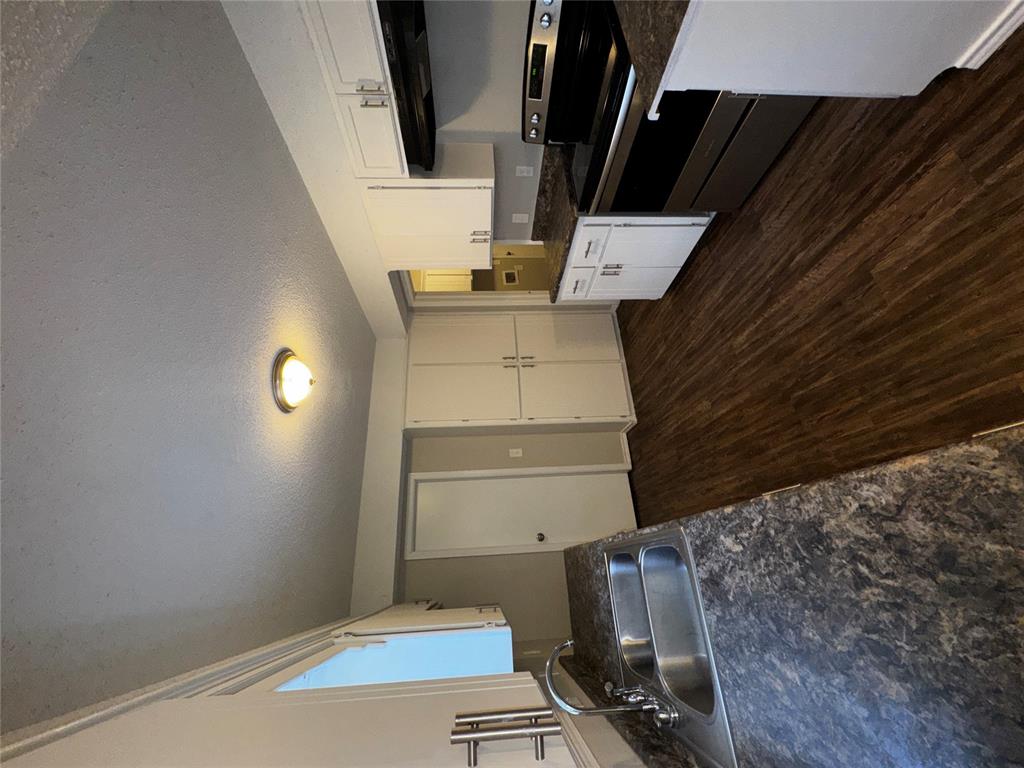1252942 Property Photo 6