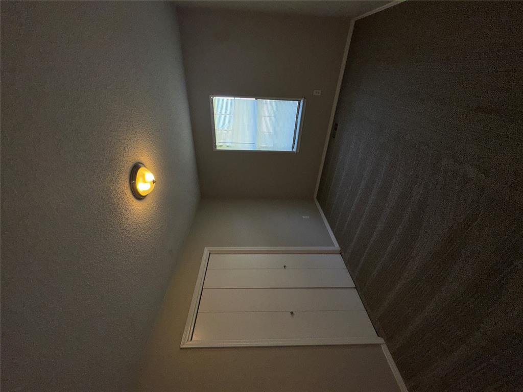1252942 Property Photo 10