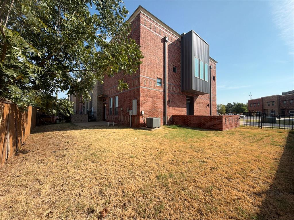 549 S Fretz Avenue Property Photo 26