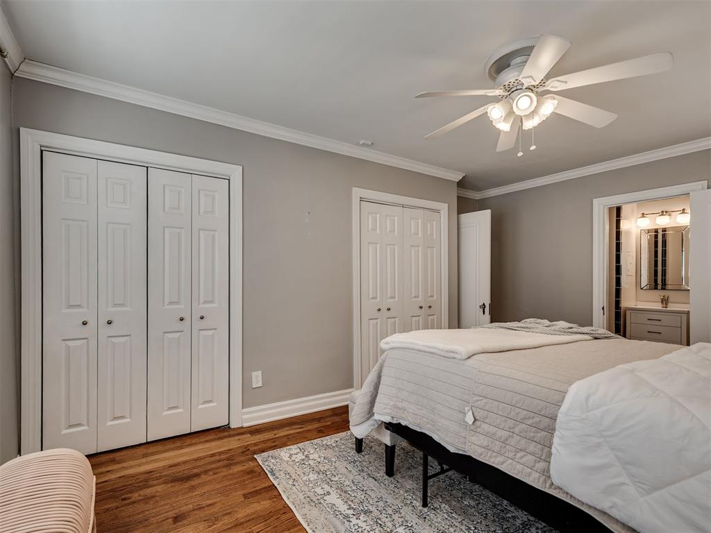 217 Edgemere Court Property Photo 23
