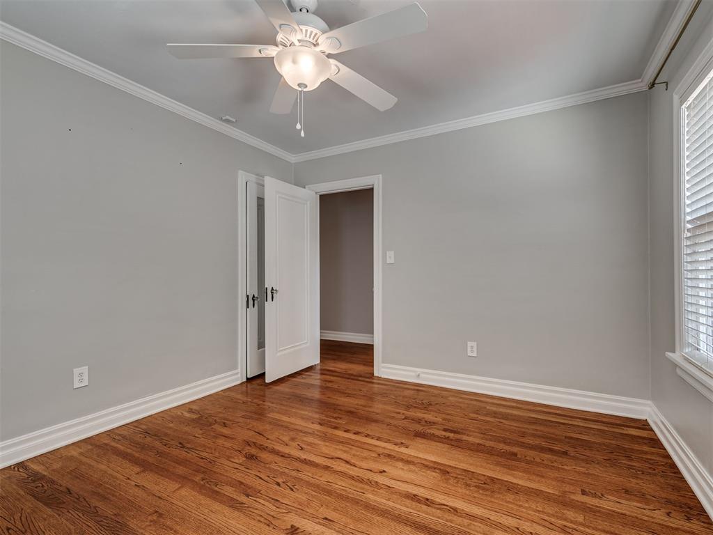217 Edgemere Court Property Photo 37