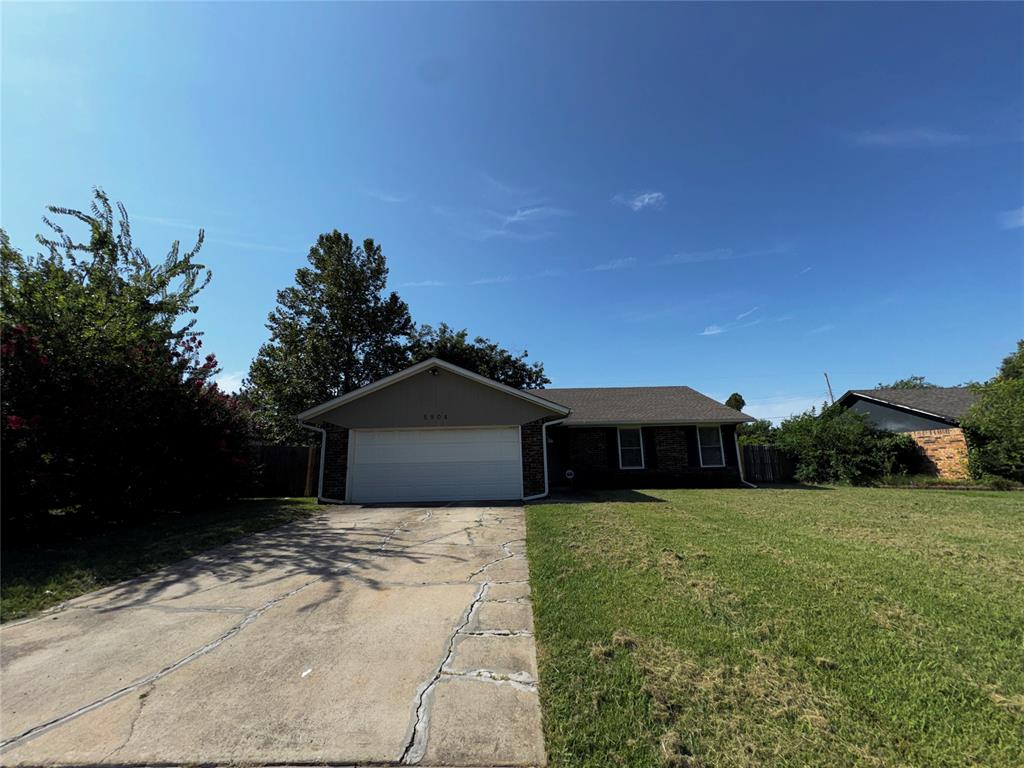 5904 Se 8th Street Property Photo 1