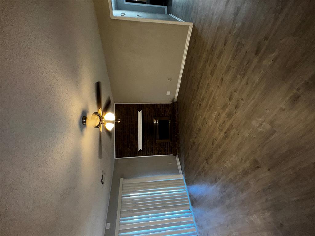5904 Se 8th Street Property Photo 3